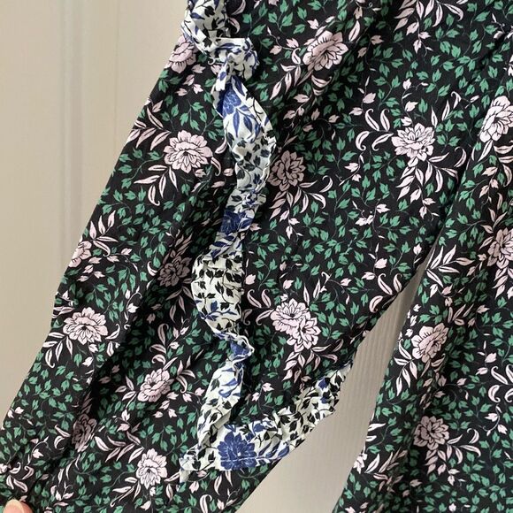 J.‎ Crew Ruffle sleeve blouse in mixed Franklyn floral XXS Green Liberty Print - Picture 3 of 7